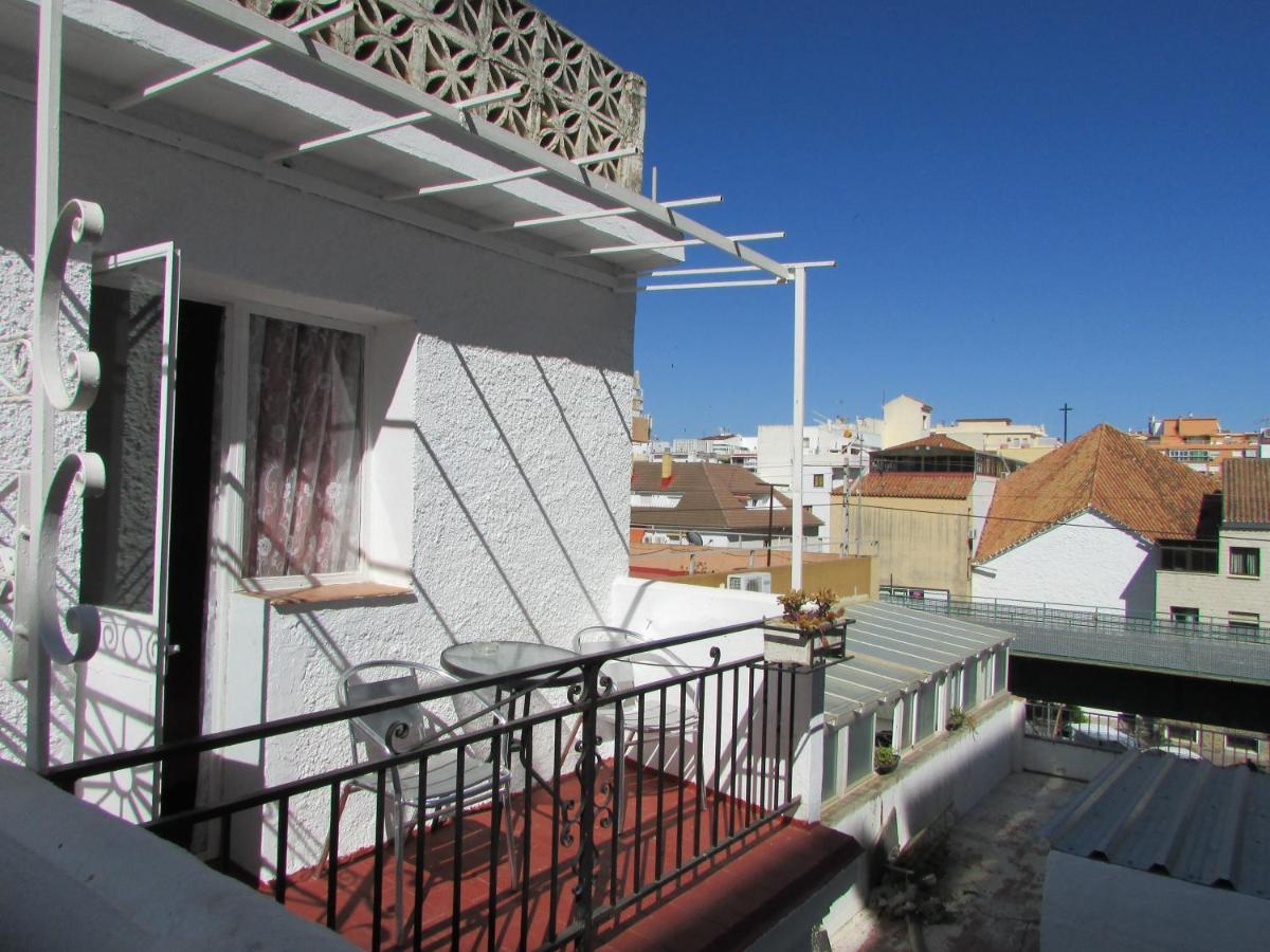 Hostal Nevada Hostel Fuengirola Εξωτερικό φωτογραφία